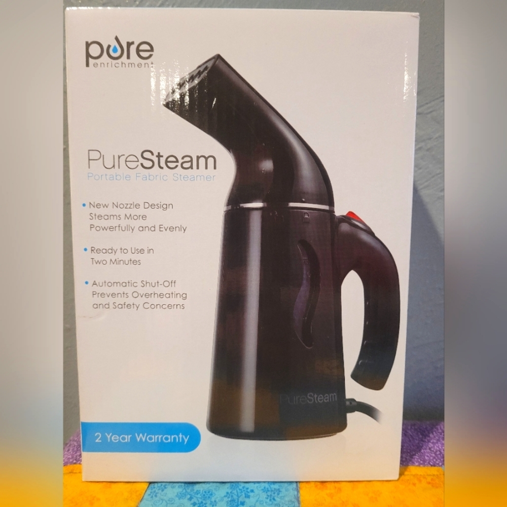 NIB Portable Fabric Steamer